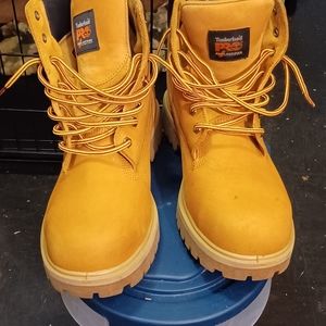 Men's size 13 Timberland Pro Steeltoe Waterproof work boot in wheat color.